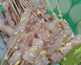 Foto langkah ke 3 dari resep Sate Ayam Frozen 예르다🍢.