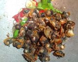 Foto langkah ke 4 dari resep Kerang Kecap Pedas #week33.
