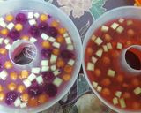 Foto langkah ke 3 dari resep Puding Buah Sehat  Kriuk Seger🎉.