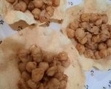 A picture of step 2 of Papar katori chat.