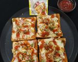 A picture of step 1 of Bread Pizza.