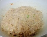 A picture of step 1 of Chicken burger patties.