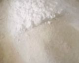 A picture of step 1 of Meethi tikiyan.
