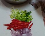 Foto langkah ke 1 dari resep Nasi goreng udang kelor.