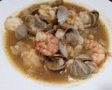 Foto del paso 12 de la receta Sopa de Rape, gambas y almejas
