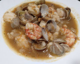 Foto del paso 12 de la receta: Sopa de Rape, gambas y almejas