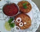 स्प्राऊट्स टिक्की (sprouts tikki recipe in marathi) रेसिपी स्टेप 4 फोटो 