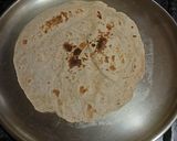 A picture of step 5 of Thecha Paneer Paratha From Leftover Chapati.