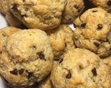 A picture of step 3 of Yogurt and Chocolate Cookies.