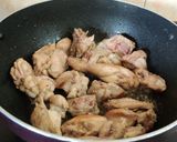 A picture of step 5 of Saag Chicken or Palak Murg.