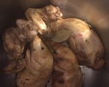 صورة لخطوة 2 من وصفة دجاج مع الرز الابيض🍗🍗