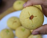 A picture of step 6 of Besan Nankhatai.