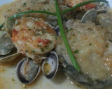 Foto del paso 8 de la receta: Merluza en salsa con almejas y gambas