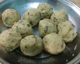 A picture of step 1 of Aalu Ka Paratha with Tamater ki chatni.