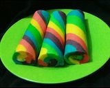 Foto langkah ke 10 dari resep Rainbow Roll / Bolu gulung pelangi.