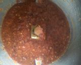 A picture of step 2 of Lasun chutney wada.