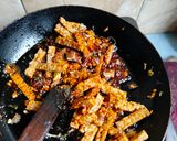 Foto langkah ke 3 dari resep Oseng Tempe Kecap Inggris.