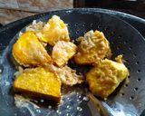 Foto langkah ke 4 dari resep Mantang goreng krispi.