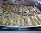 A picture of step 5 of Cannelloni with Spinach and Cheese Sauce.