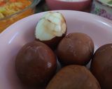 Foto langkah ke 3 dari resep Telur pindang tanpa daun jambu.