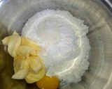 Foto langkah ke 1 dari resep Pie Susu Renyah.