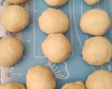 Foto langkah ke 5 dari resep Soft Milk Bun.
