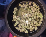 Foto del paso 1 de la receta: Habas con panceta y boquerones