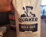A picture of step 1 of Vanilla protein Oatmeal coconut smoothie.