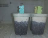Foto langkah ke 4 dari resep Milk and Oreo Popsicle.