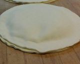 A picture of step 7 of Iz's Galette des Rois.