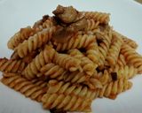 Pas rețetă Fusilli cu vinete, ciupercuțe și sos de roșii 6 fotografie