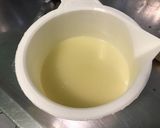 Une image de l'étape 5 de Marinade pour gibier aux cranberries, oignon, thym, vin rouge, échalotes et citron.