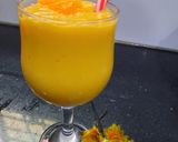 A picture of step 3 of Mango smoothy.