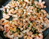 A picture of step 6 of My Garlic, Italian flavoured Prawn Salad.