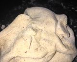 A picture of step 3 of Stuffed paratha.