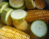 Foto del paso 2 de la receta: Ensalada de verduras, legumbres y morrón