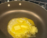 A picture of step 3 of Nuna's Creamy Tomato Pasta.