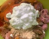 A picture of step 3 of Beef Pasanday in western style.