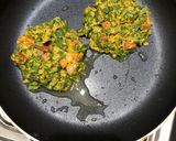 A picture of step 3 of Spinach pancakes.