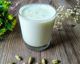 A picture of step 5 of Cardamom/Elaichi flavoured milk..