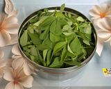 A picture of step 1 of Creamy Lasooni Methi.