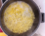 Foto del paso 6 de la receta: Pasta con salmón zucchini y cherry