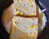 চীজি ব্রেড অমলেট (cheesy bread omelette recipe in Bengali) রেসিপি ধাপ - 2 ছবি