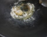 A picture of step 1 of Cheesy Spinach pasta.