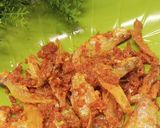 Foto langkah ke 3 dari resep Ikan asin bulu ayam balado.