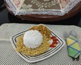 Foto langkah ke 2 dari resep Mie Sarang Burung dgn Lauk Telur Orak-arik/Ayam Cincang.