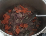 Foto del paso 1 de la receta: Ternera con pasas y ciruelas