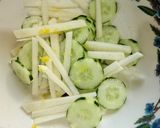 Gambar langkah 2 resipi 👩‍🍳Salad Sengkuang Timun.