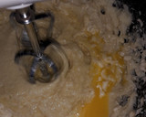 Foto del paso 3 de la receta: Medialunas de manteca