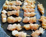 Foto langkah ke 4 dari resep Olahan Ayam: Sate Taichan Teflon.